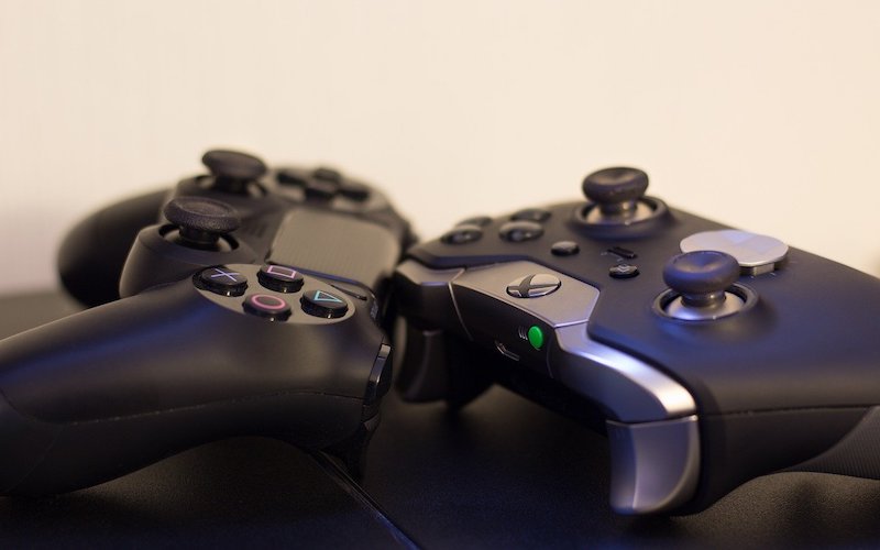 Playstation Xbox Controllers