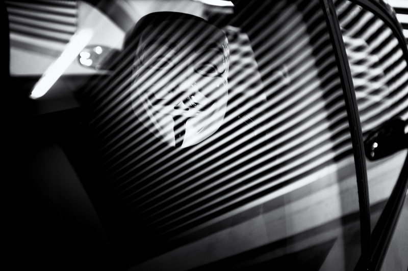 light-black-and-white-car-wheel-vehicle-black-96820-pxhere.com